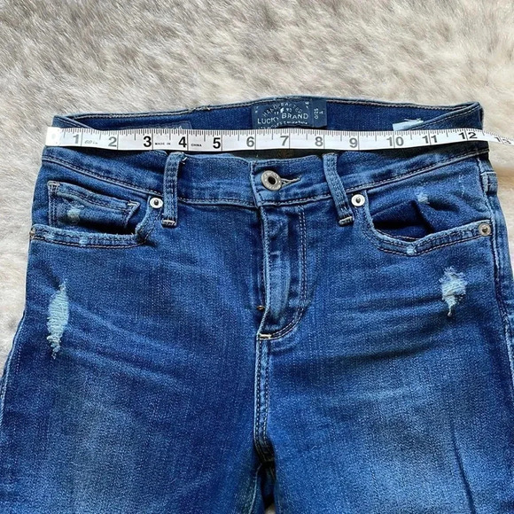Lucky Brand Ripped  Jeans - Picture 10 of 13